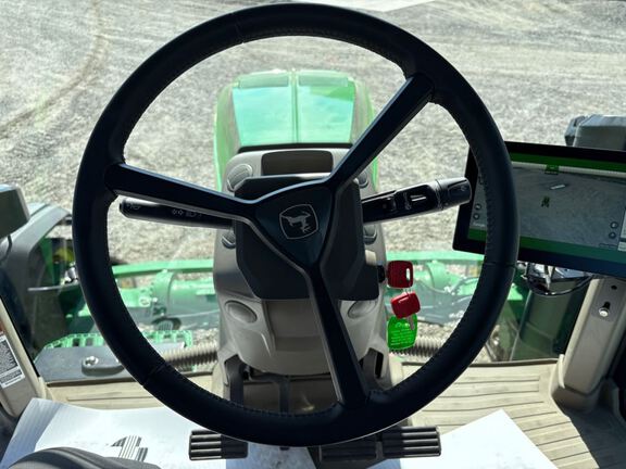 2025 John Deere 8RX 410 Tractor Rubber Track