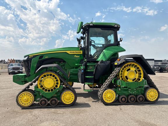 2025 John Deere 8RX 410 Tractor Rubber Track