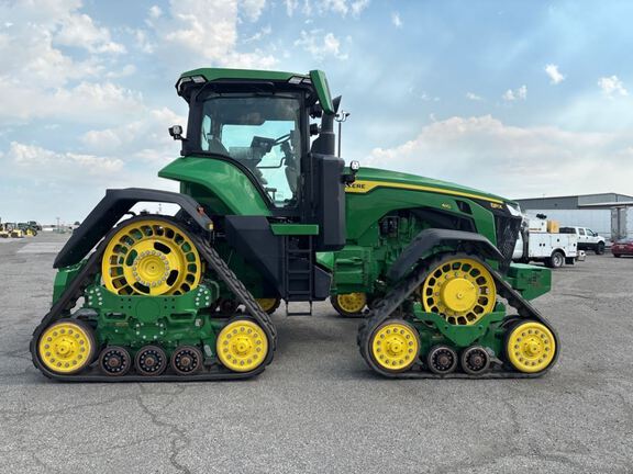 2025 John Deere 8RX 410 Tractor Rubber Track