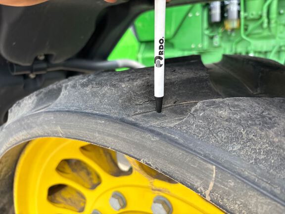 2025 John Deere 8RX 410 Tractor Rubber Track