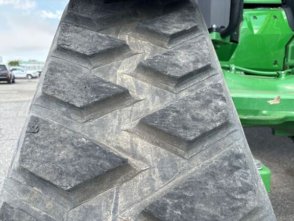 2025 John Deere 8RX 410 Tractor Rubber Track