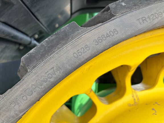 2025 John Deere 8RX 410 Tractor Rubber Track
