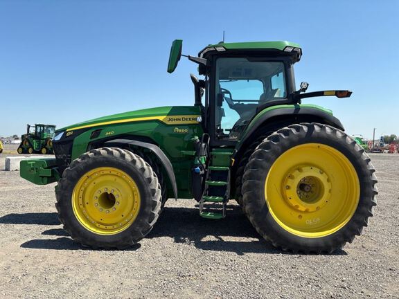 2025 John Deere 8R 340 Tractor