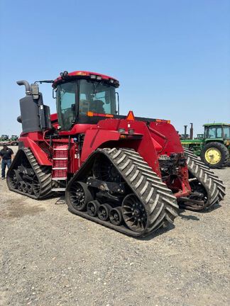2019 Case 580 Tractor Rubber Track