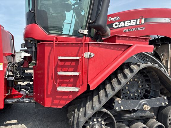 2019 Case 580 Tractor Rubber Track