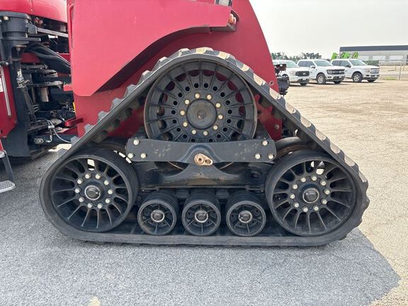 2019 Case 580 Tractor Rubber Track