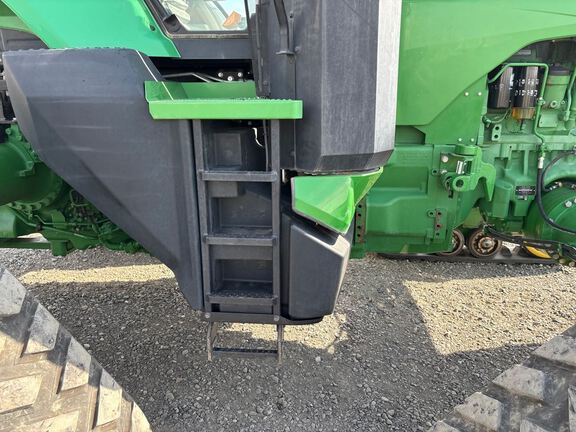 2021 John Deere 8RX 370 Tractor Rubber Track