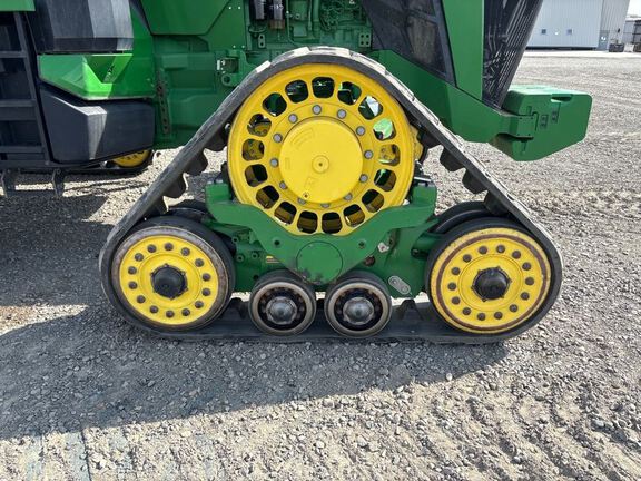 2021 John Deere 8RX 370 Tractor Rubber Track