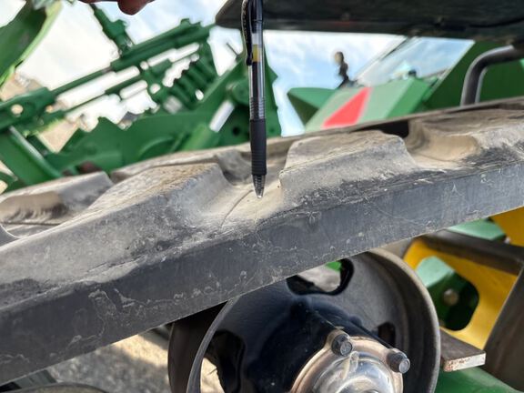 2021 John Deere 8RX 370 Tractor Rubber Track