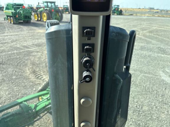 2021 John Deere 8RX 370 Tractor Rubber Track
