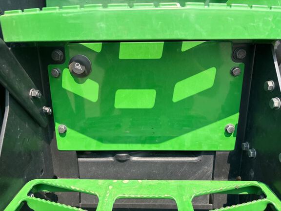 2025 John Deere 8R 340 Tractor