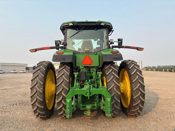 2025 John Deere 8R 370 Tractor