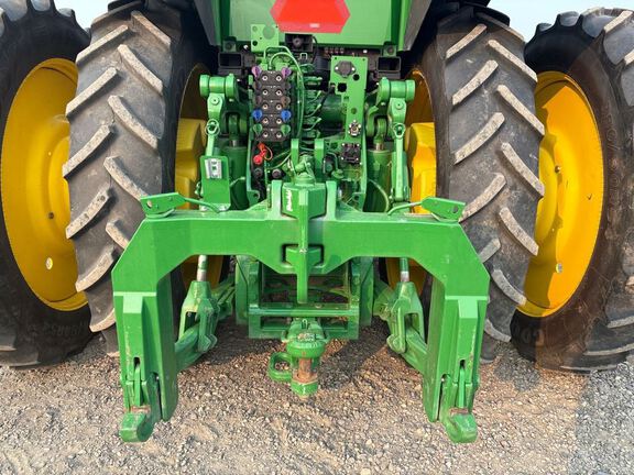 2025 John Deere 8R 370 Tractor