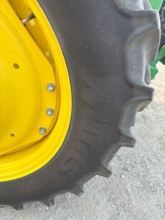 2025 John Deere 8R 370 Tractor