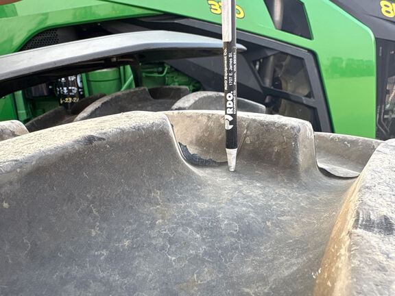 2025 John Deere 8R 370 Tractor