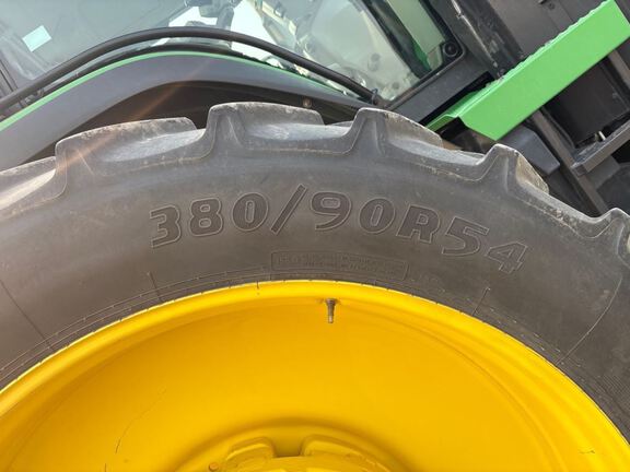 2025 John Deere 8R 370 Tractor