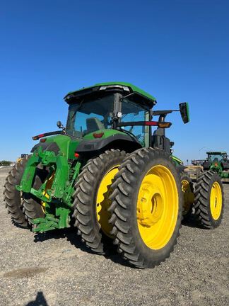 2025 John Deere 8R 370 Tractor
