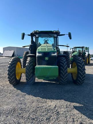 2025 John Deere 8R 370 Tractor
