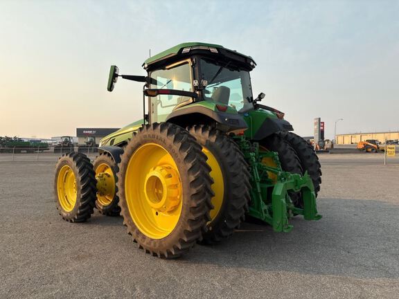 2025 John Deere 8R 370 Tractor