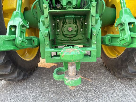 2025 John Deere 8R 370 Tractor