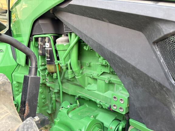 2025 John Deere 8R 370 Tractor
