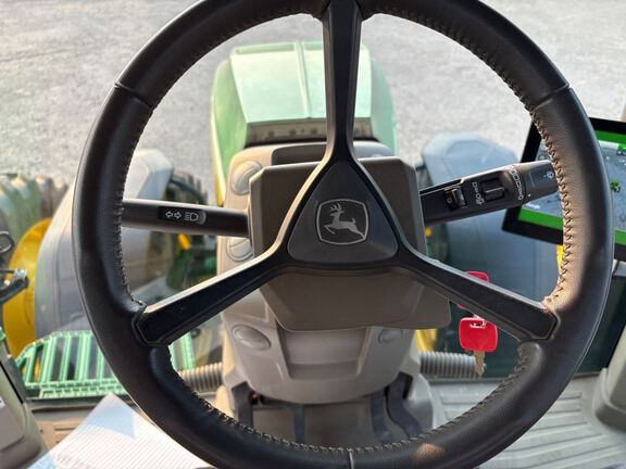 2025 John Deere 8R 370 Tractor