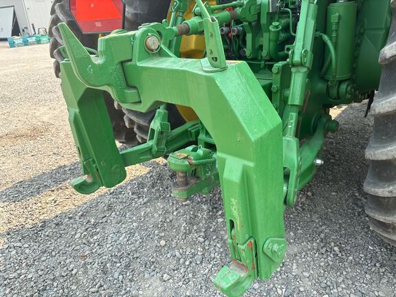 2025 John Deere 8R 370 Tractor