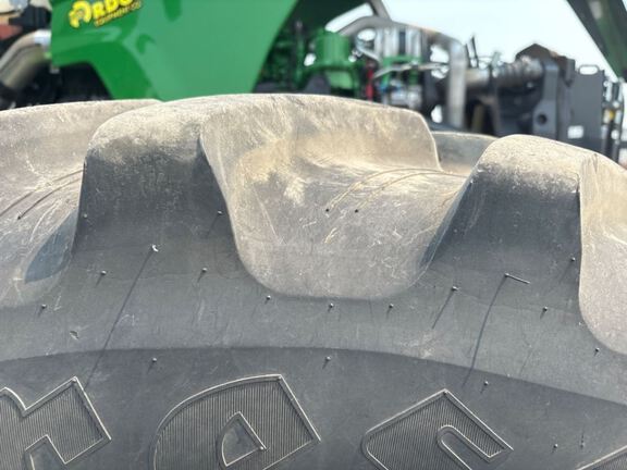 2025 John Deere 8R 370 Tractor