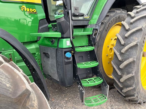 2025 John Deere 8R 340 Tractor