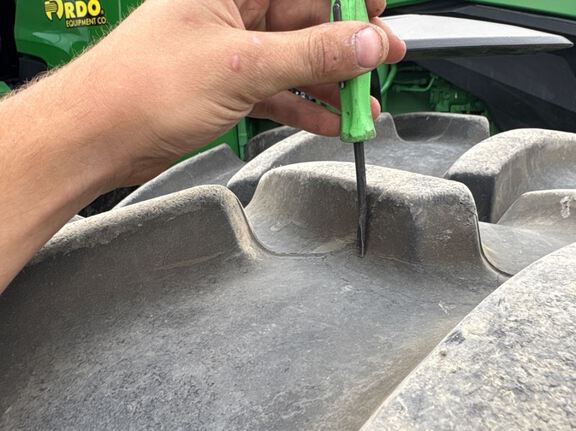 2025 John Deere 8R 340 Tractor