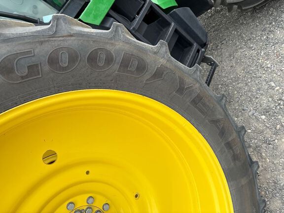2025 John Deere 8R 340 Tractor