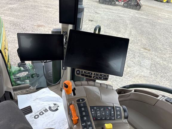 2025 John Deere 8R 340 Tractor