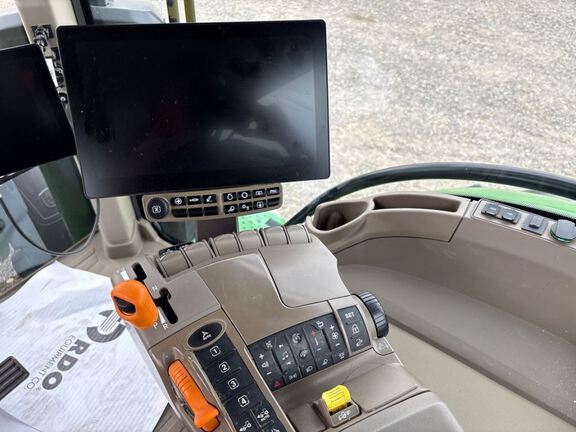 2025 John Deere 8R 340 Tractor