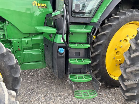 2023 John Deere 8R 230 Tractor