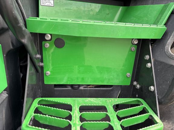 2023 John Deere 8R 230 Tractor