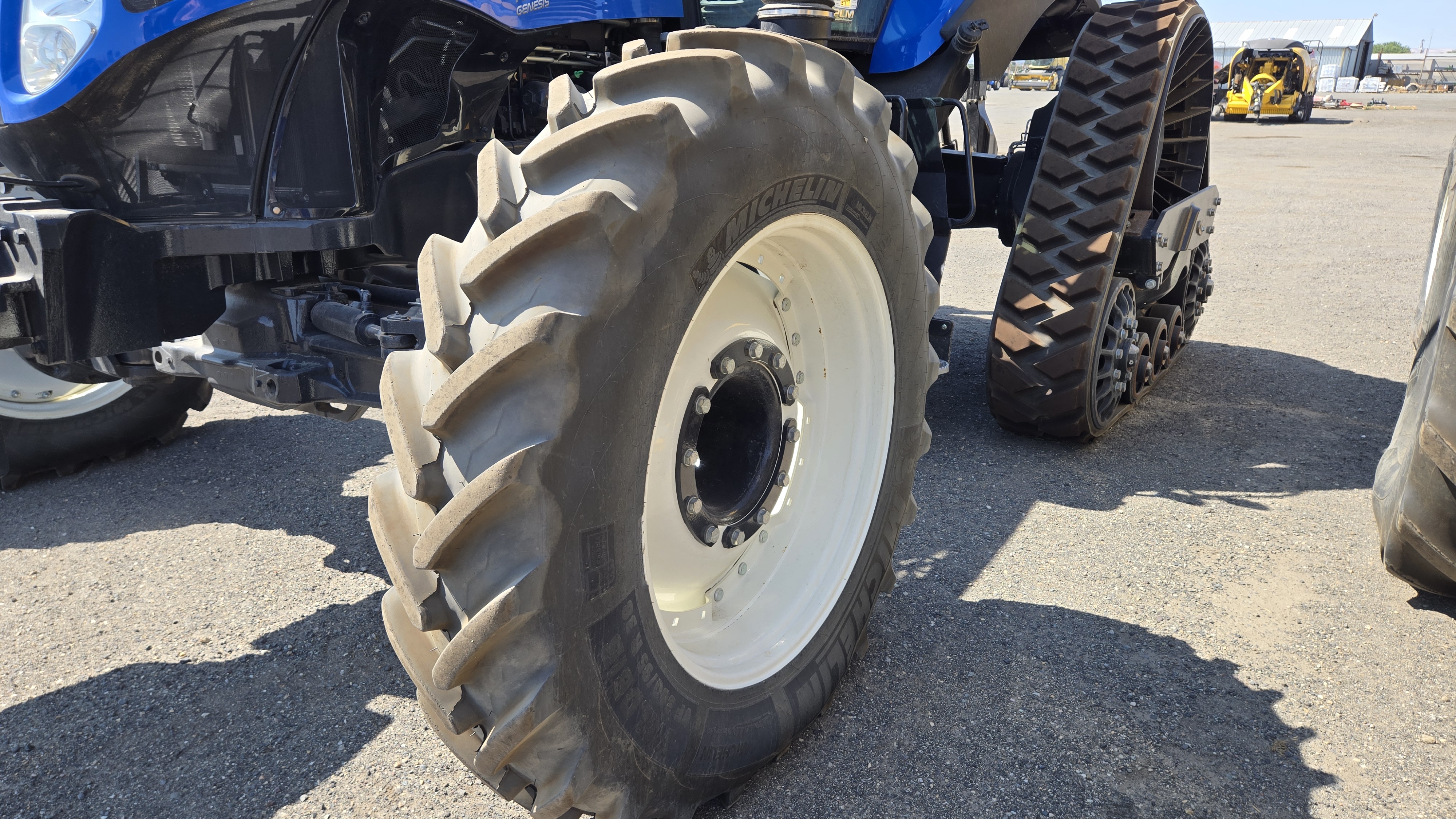 2024 New Holland T8.435 Tractor
