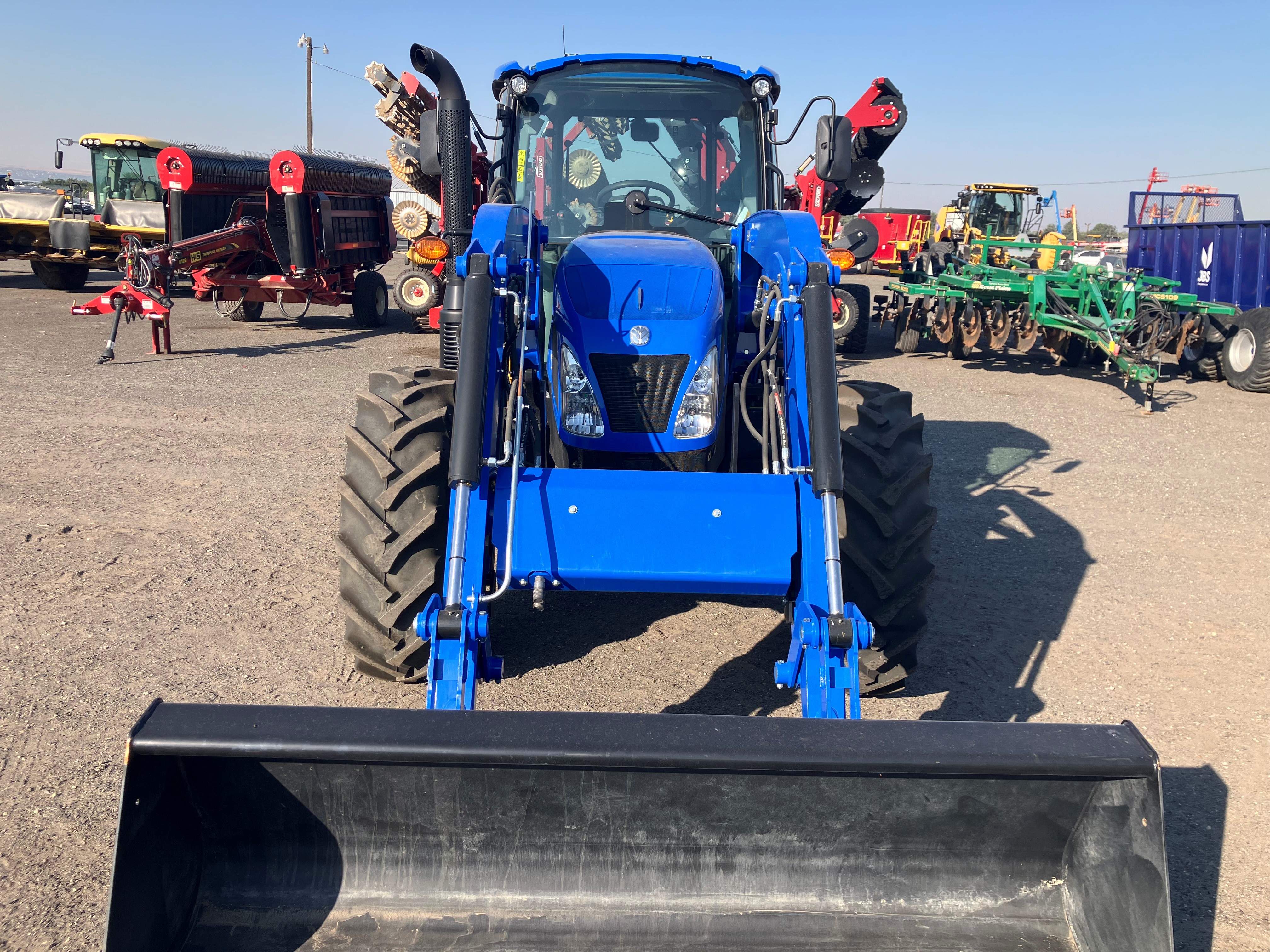 2023 New Holland POWERSTAR 120 Tractor