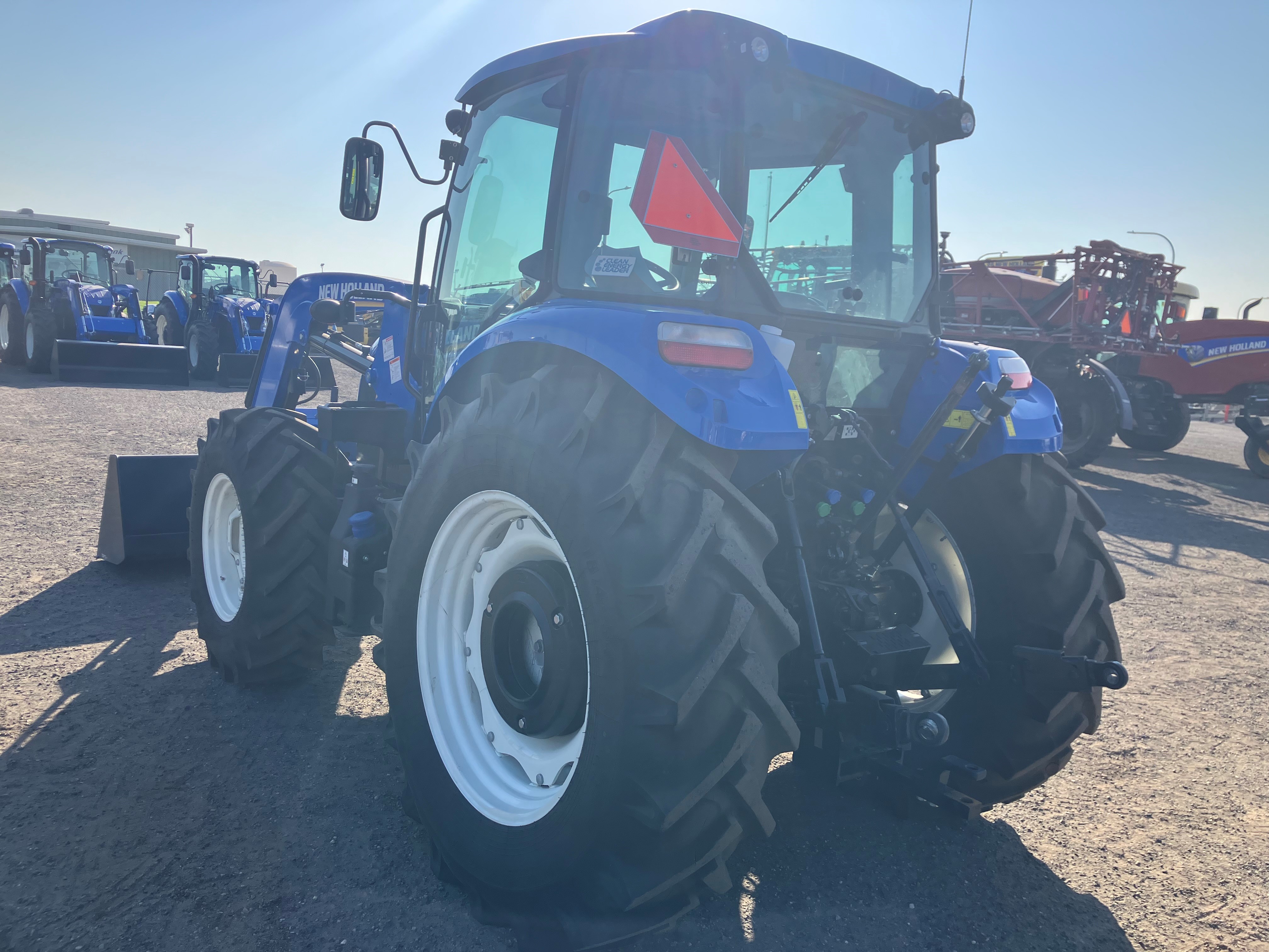 2023 New Holland POWERSTAR 120 Tractor