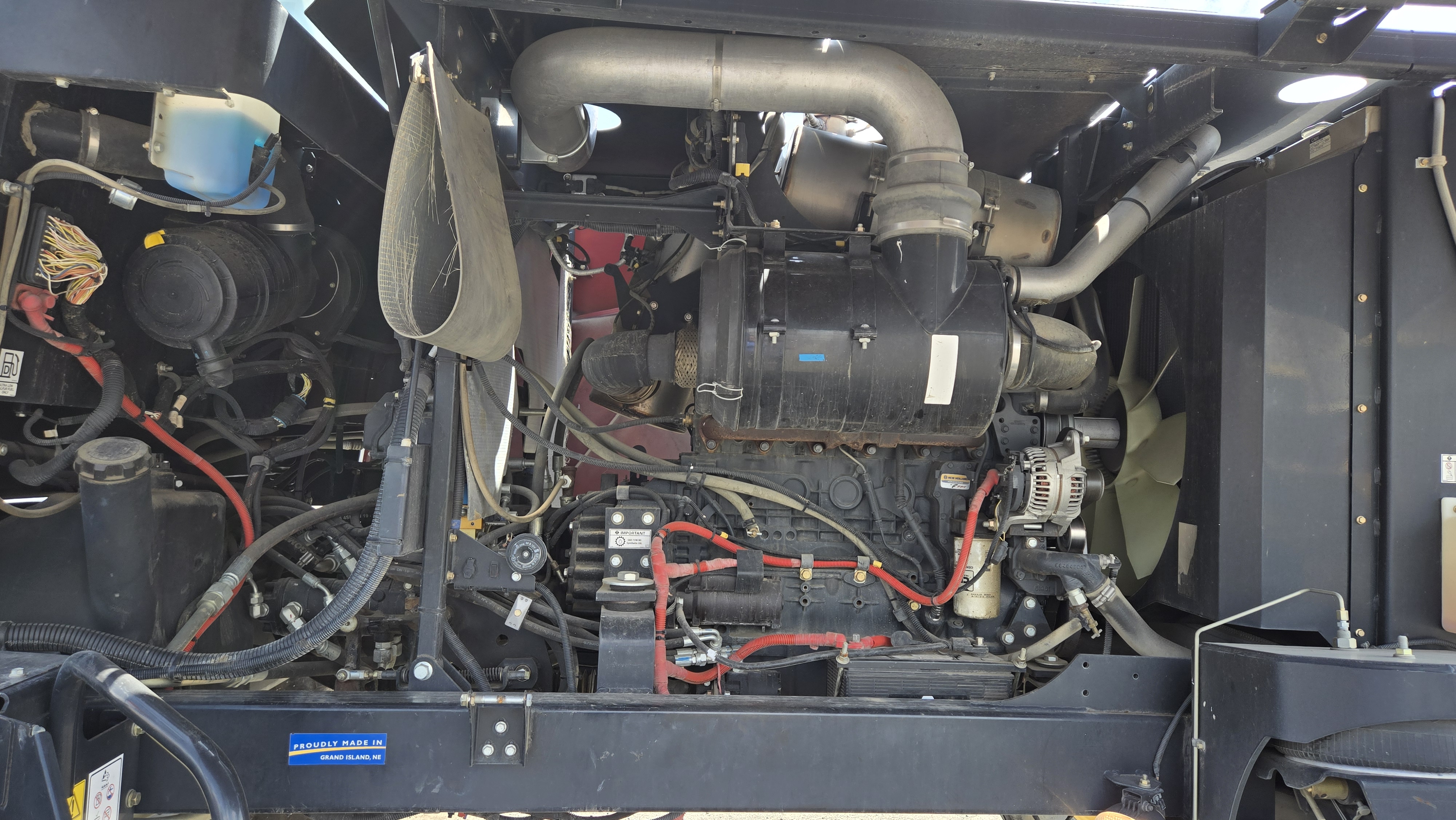 2019 New Holland SPEEDROWER 260 Windrower