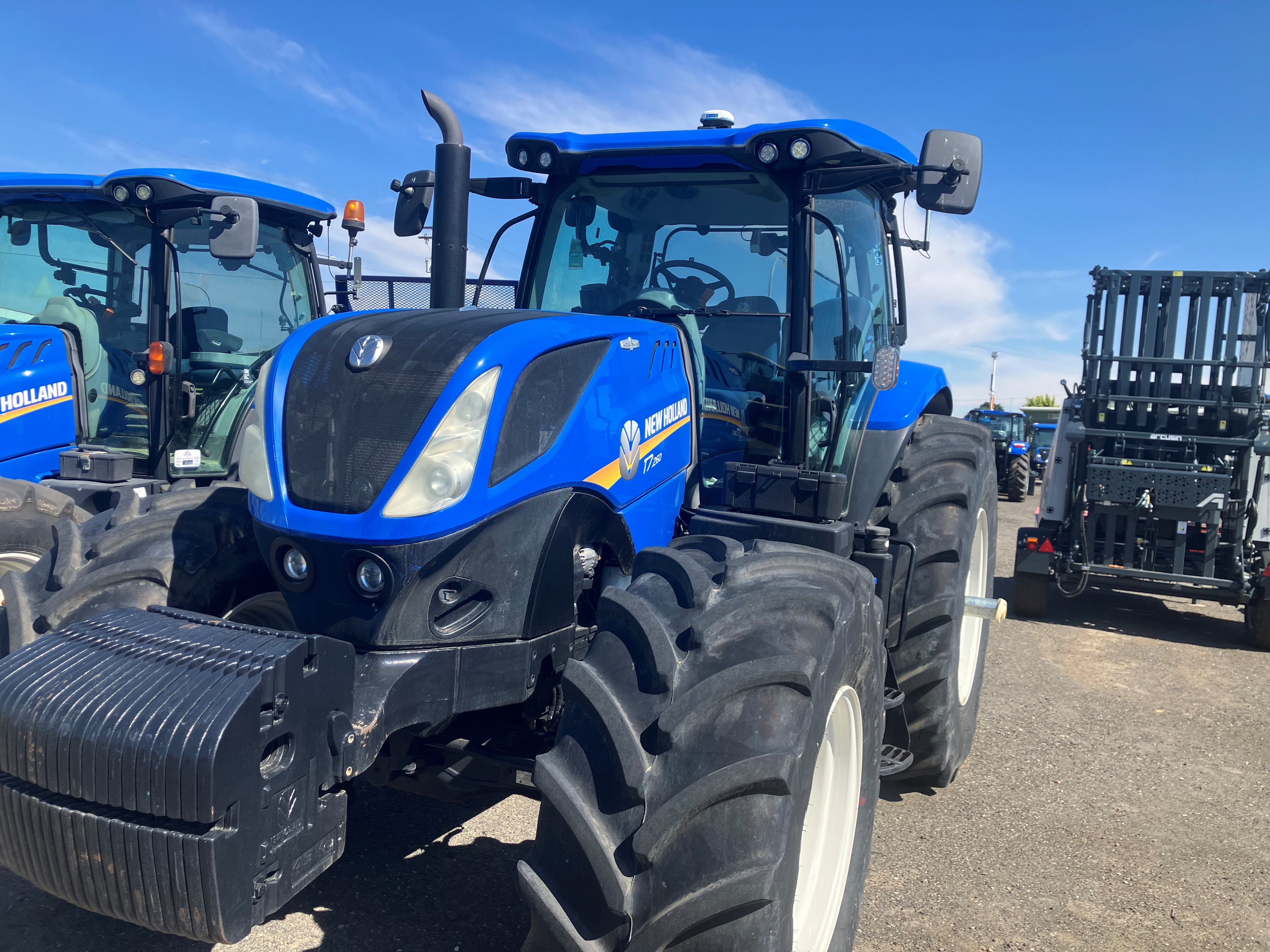 2021 New Holland T7.260 Tractor