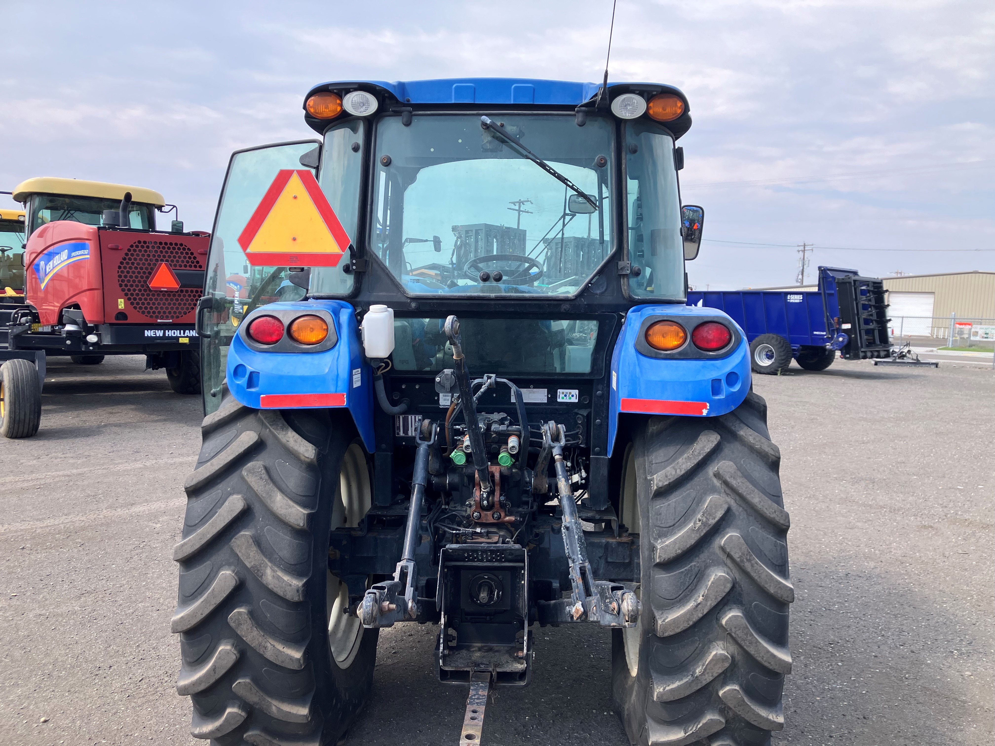 2014 New Holland T4.105A Tractor