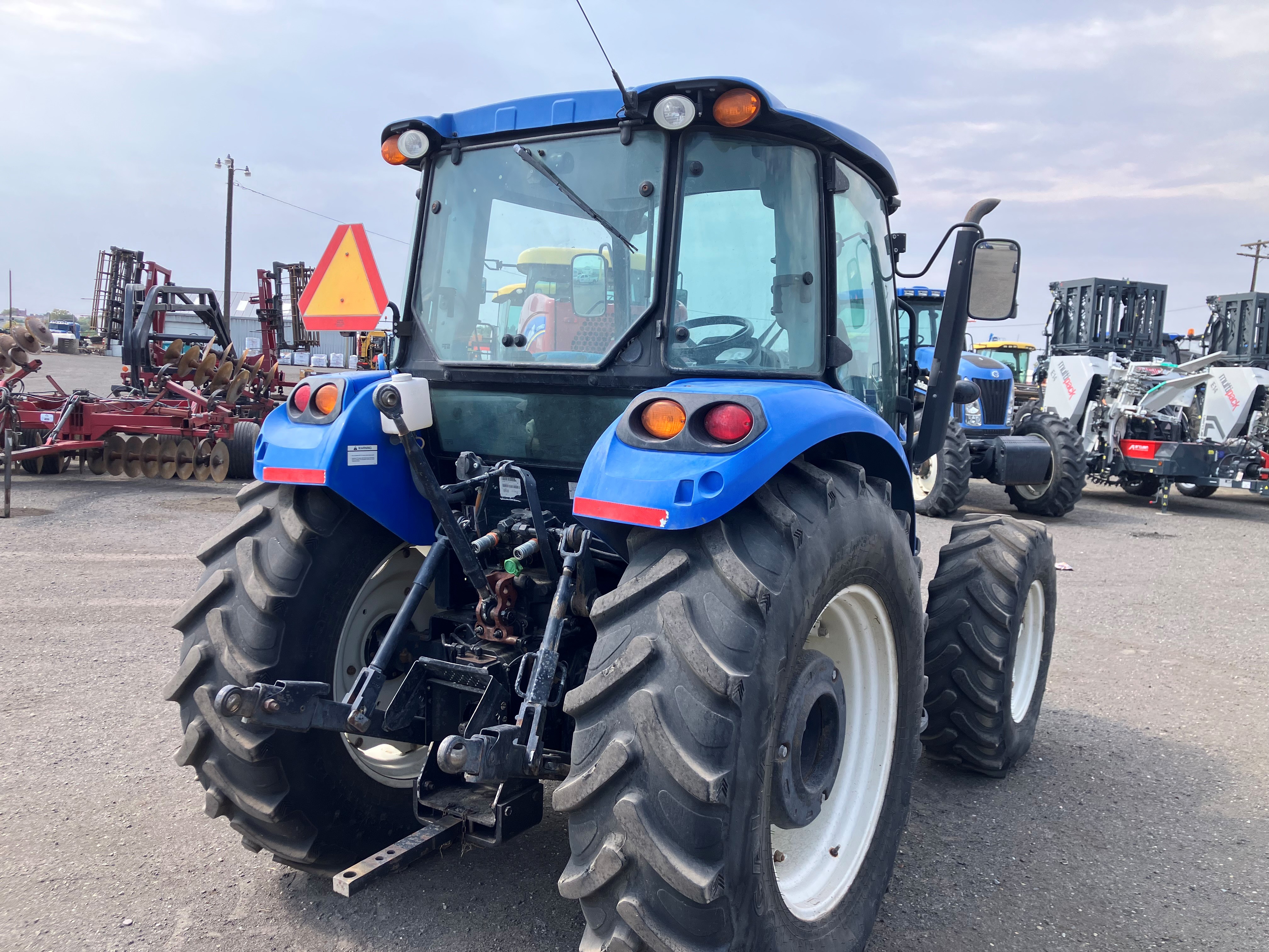 2014 New Holland T4.105A Tractor