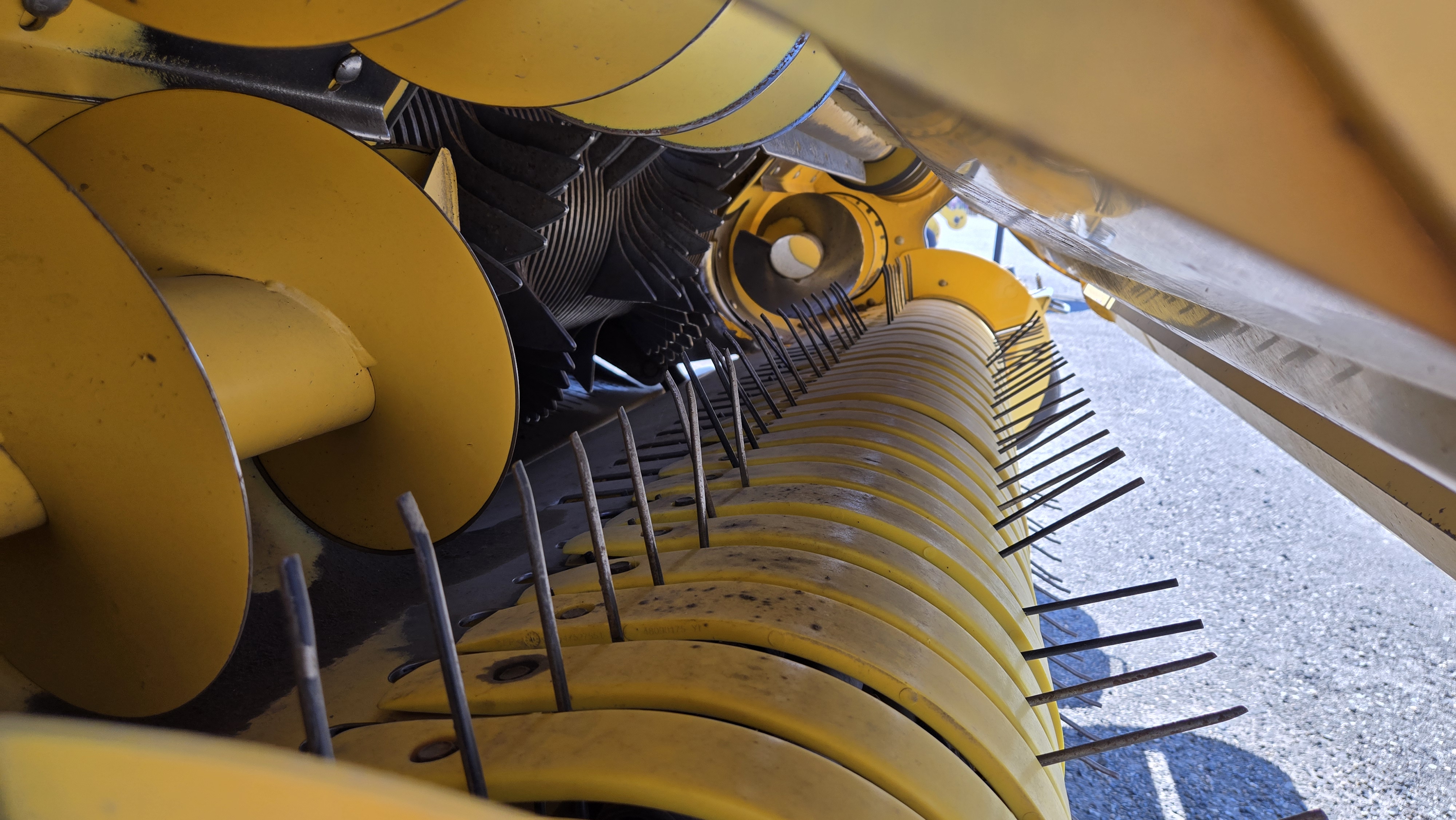 2022 New Holland 340R PLUS HD Baler/Square