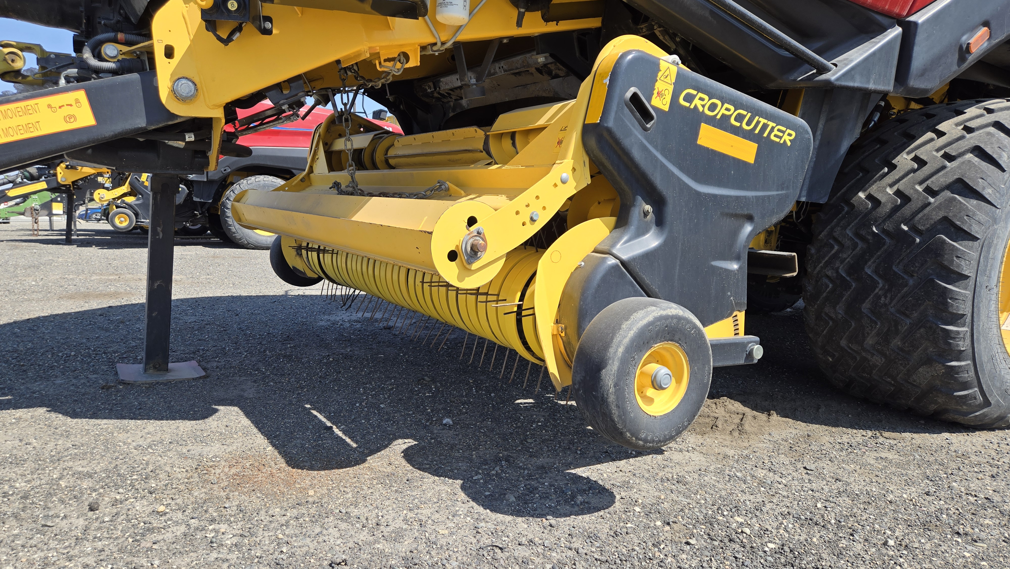 2023 New Holland 340R PLUS HD Baler/Square