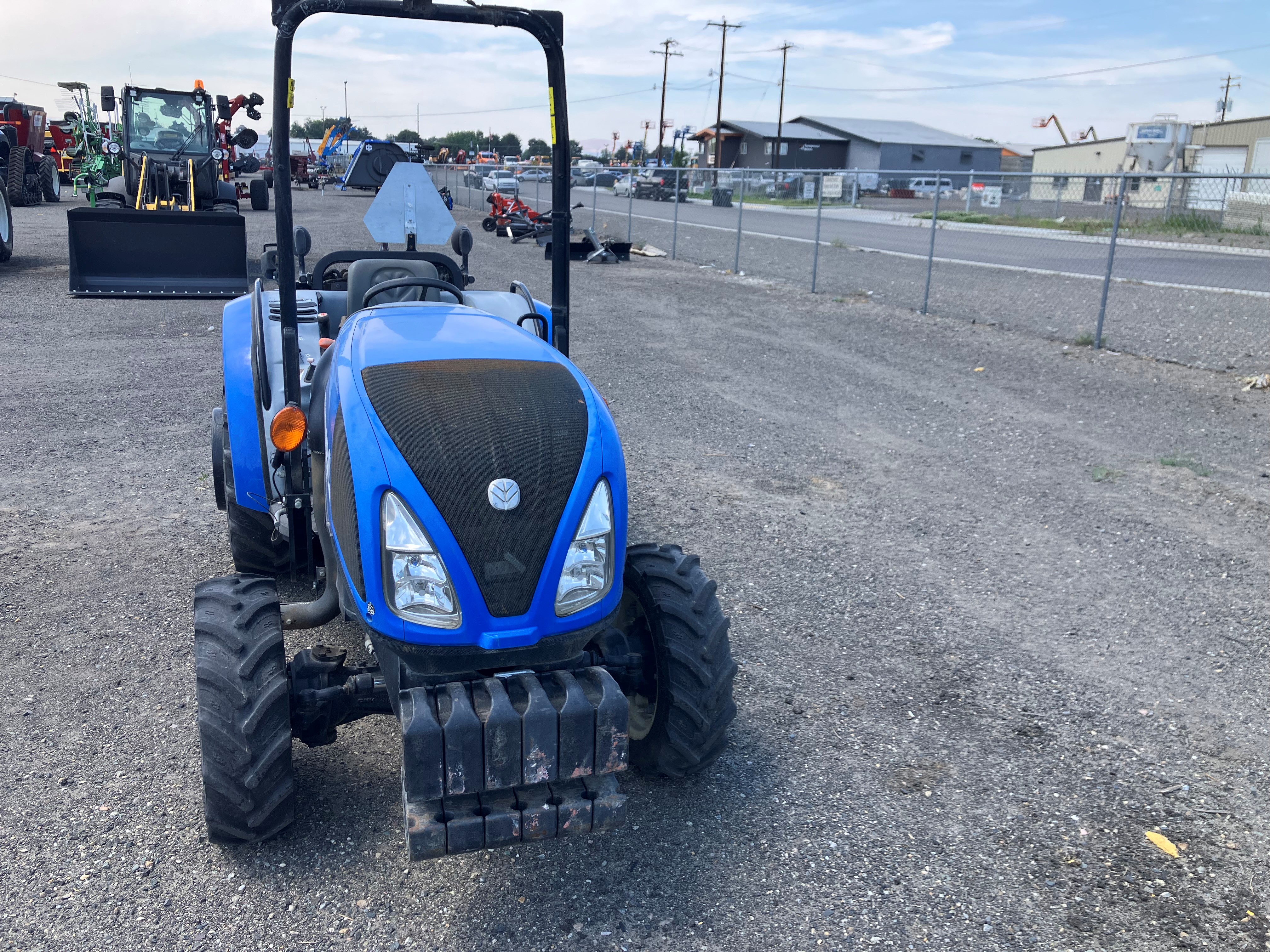 2019 New Holland T3.80F Tractor