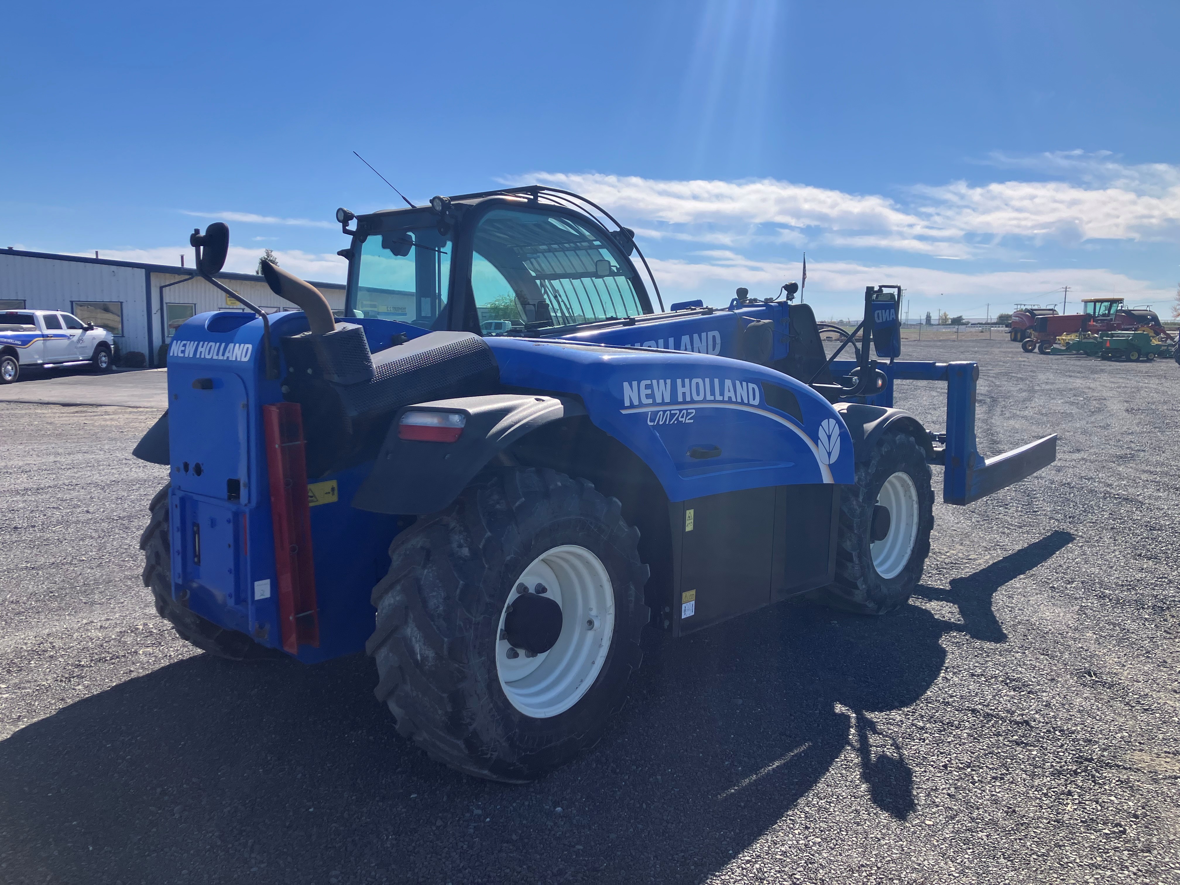 2020 New Holland LM7.42 TeleHandler