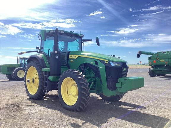 2022 John Deere 8R 310 Tractor