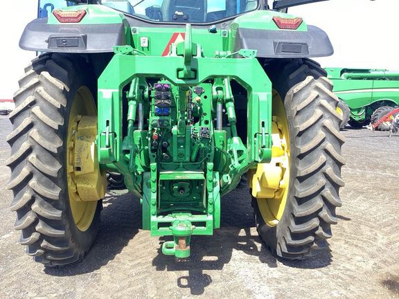 2022 John Deere 8R 310 Tractor