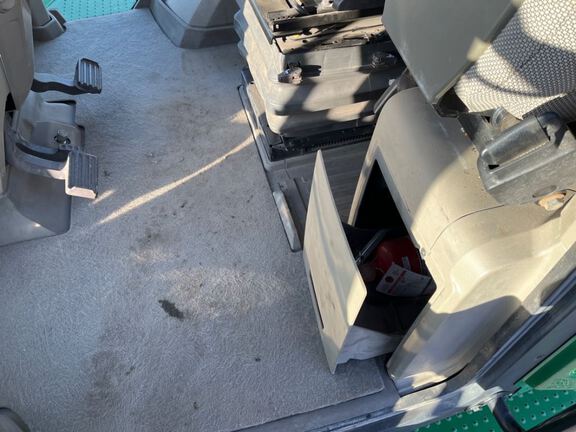 2023 John Deere 9RX 540 Tractor Rubber Track