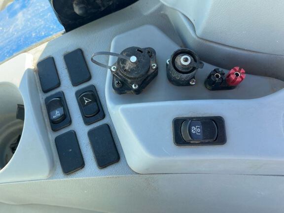 2019 New Holland T7.270 Tractor